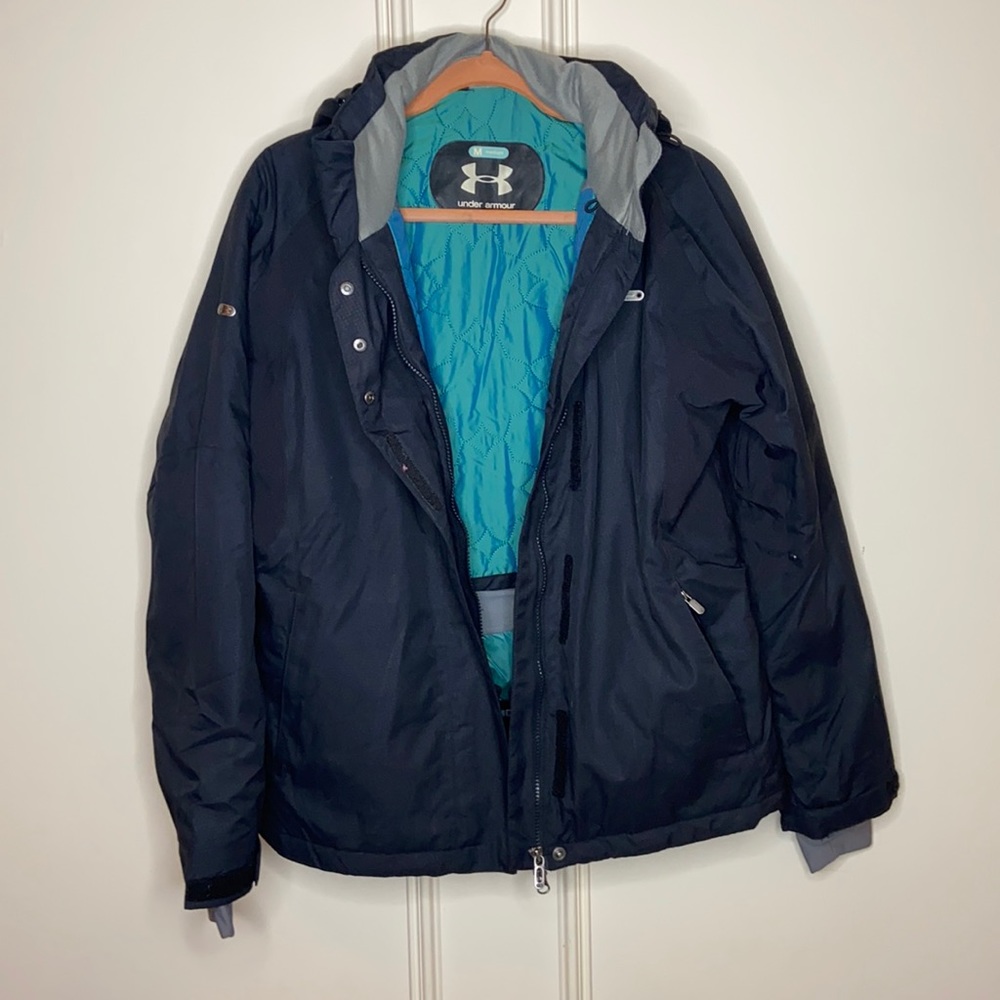 Under Armour black ski jacket
